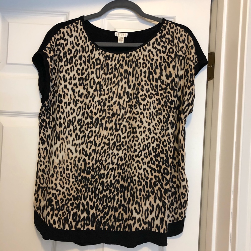 Leopard print top